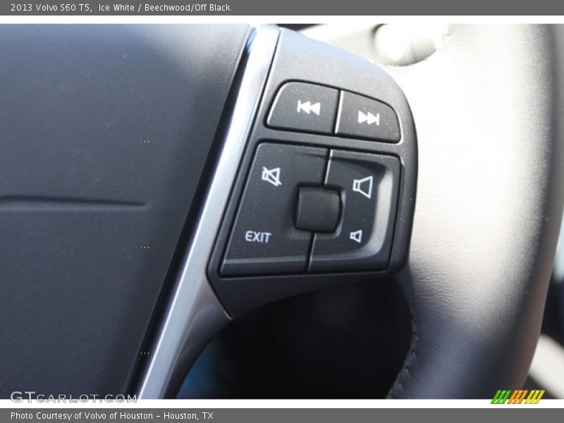 Ice White / Beechwood/Off Black 2013 Volvo S60 T5