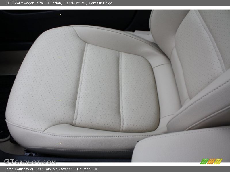 Candy White / Cornsilk Beige 2013 Volkswagen Jetta TDI Sedan