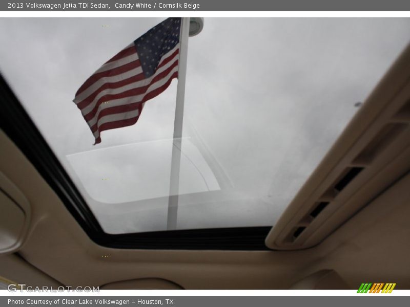 Candy White / Cornsilk Beige 2013 Volkswagen Jetta TDI Sedan