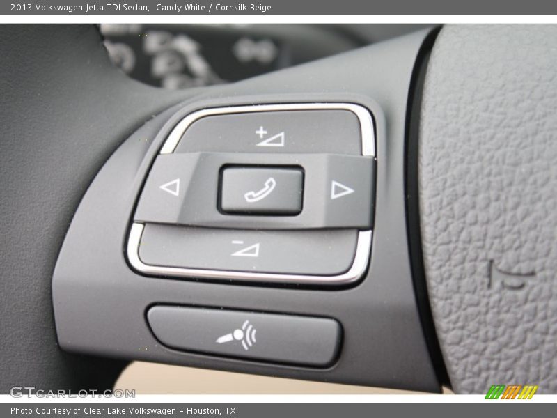 Candy White / Cornsilk Beige 2013 Volkswagen Jetta TDI Sedan
