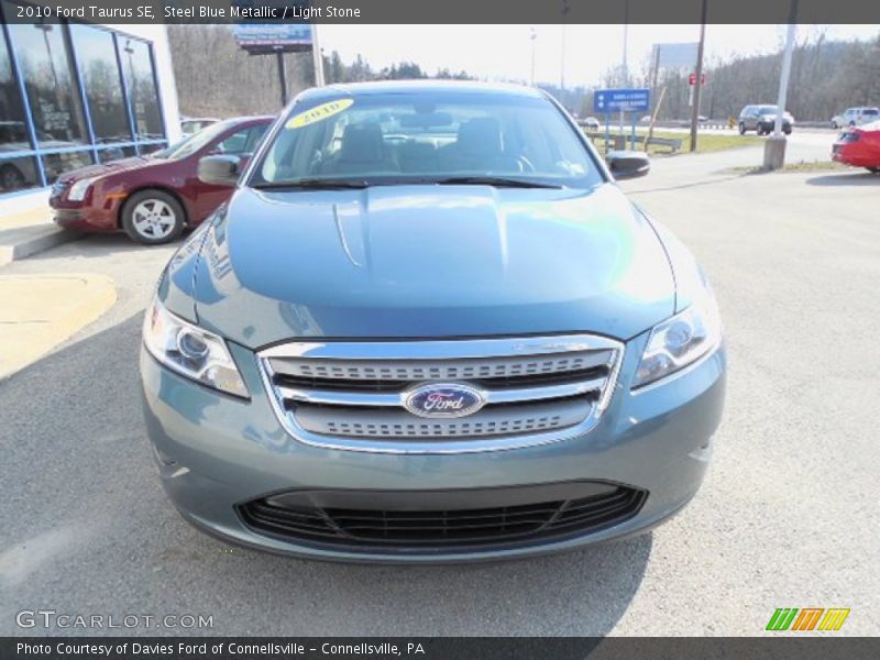 Steel Blue Metallic / Light Stone 2010 Ford Taurus SE