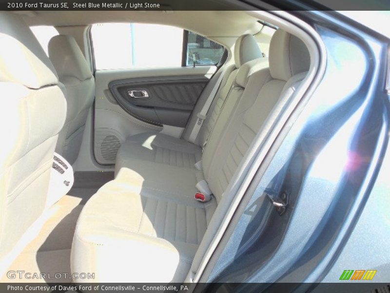 Steel Blue Metallic / Light Stone 2010 Ford Taurus SE