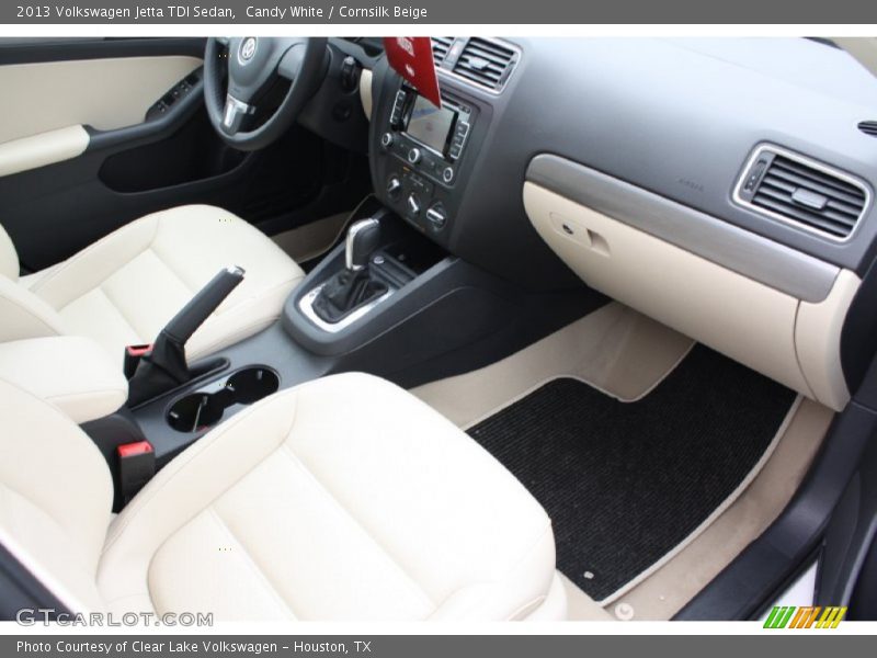 Candy White / Cornsilk Beige 2013 Volkswagen Jetta TDI Sedan