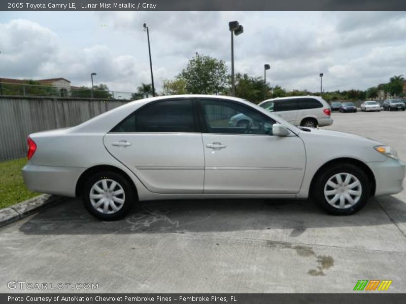 Lunar Mist Metallic / Gray 2005 Toyota Camry LE