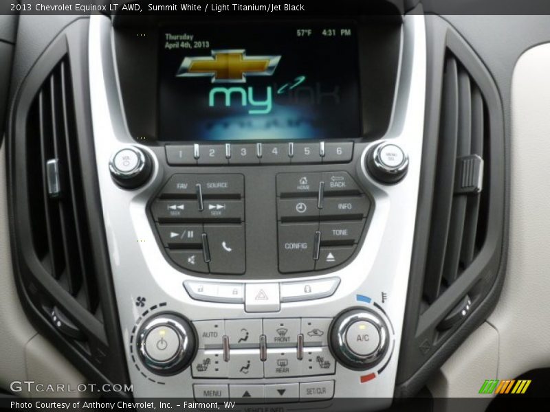 Summit White / Light Titanium/Jet Black 2013 Chevrolet Equinox LT AWD