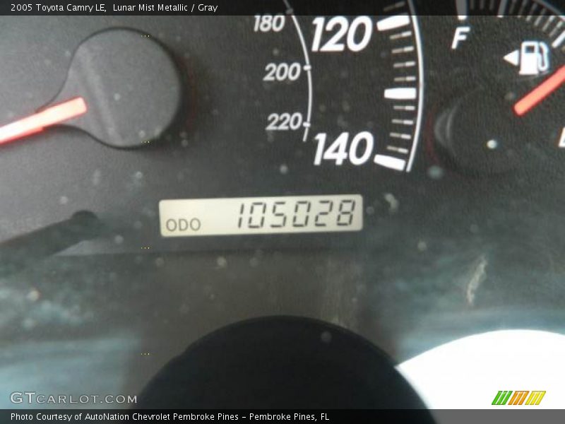 Lunar Mist Metallic / Gray 2005 Toyota Camry LE