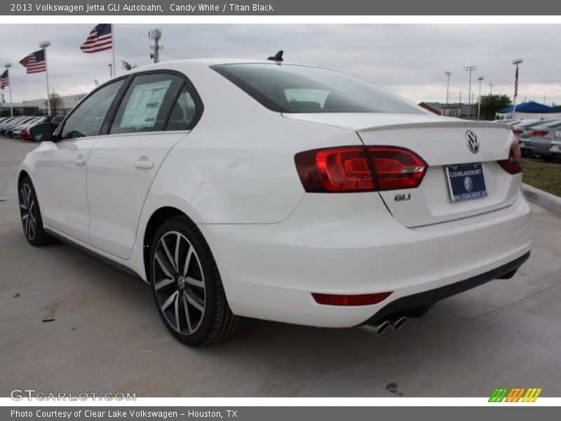 Candy White / Titan Black 2013 Volkswagen Jetta GLI Autobahn
