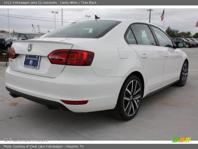 Candy White / Titan Black 2013 Volkswagen Jetta GLI Autobahn