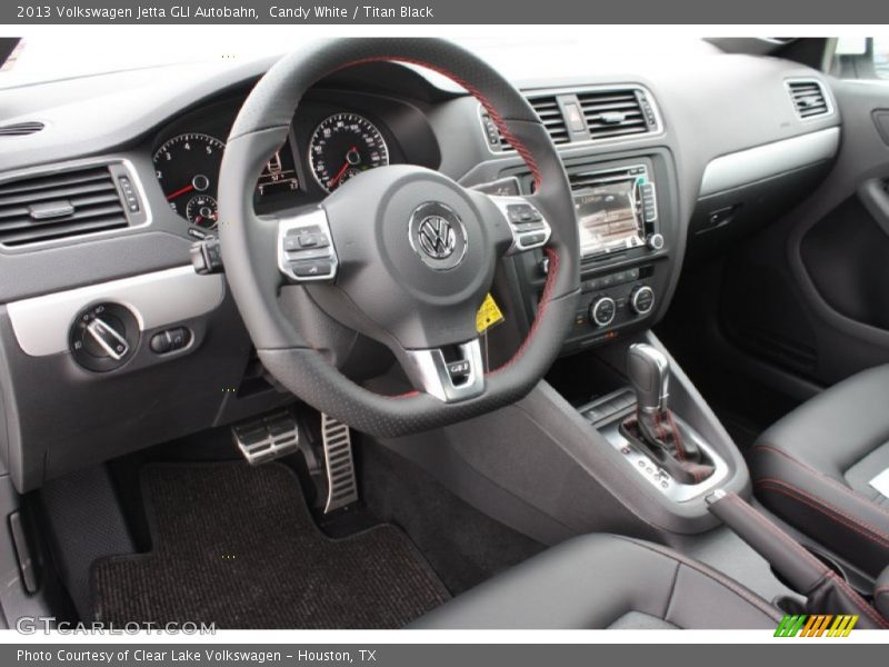 Candy White / Titan Black 2013 Volkswagen Jetta GLI Autobahn
