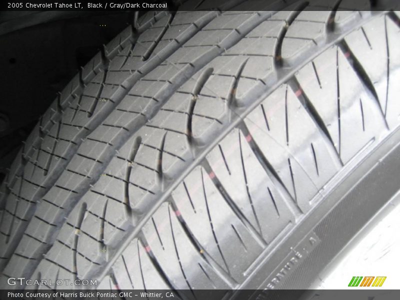 Black / Gray/Dark Charcoal 2005 Chevrolet Tahoe LT