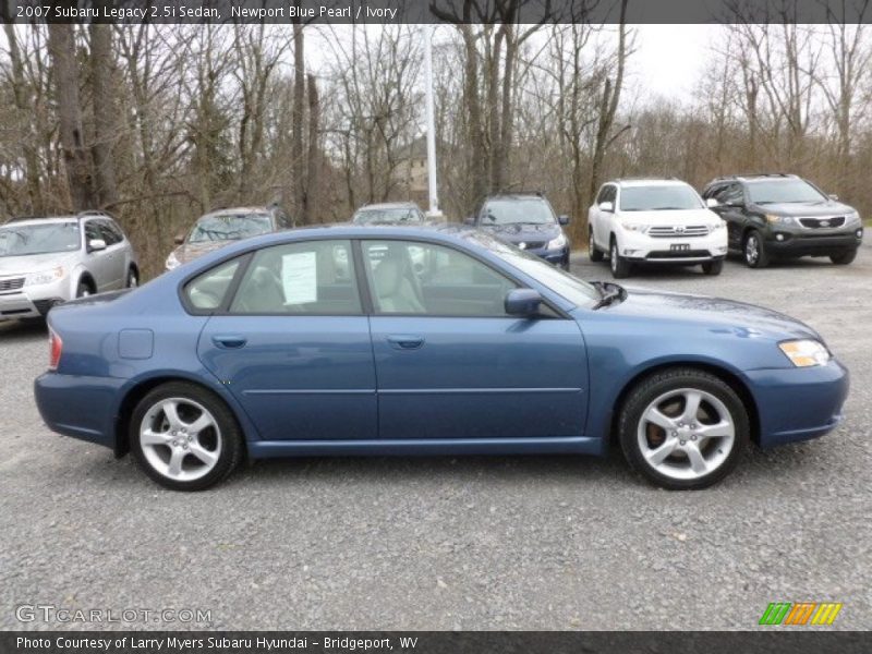 Newport Blue Pearl / Ivory 2007 Subaru Legacy 2.5i Sedan