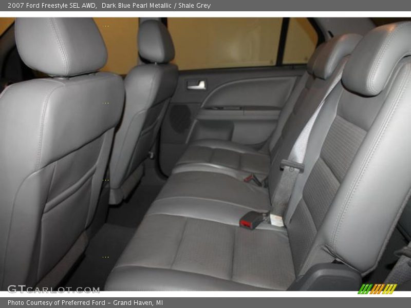 Dark Blue Pearl Metallic / Shale Grey 2007 Ford Freestyle SEL AWD