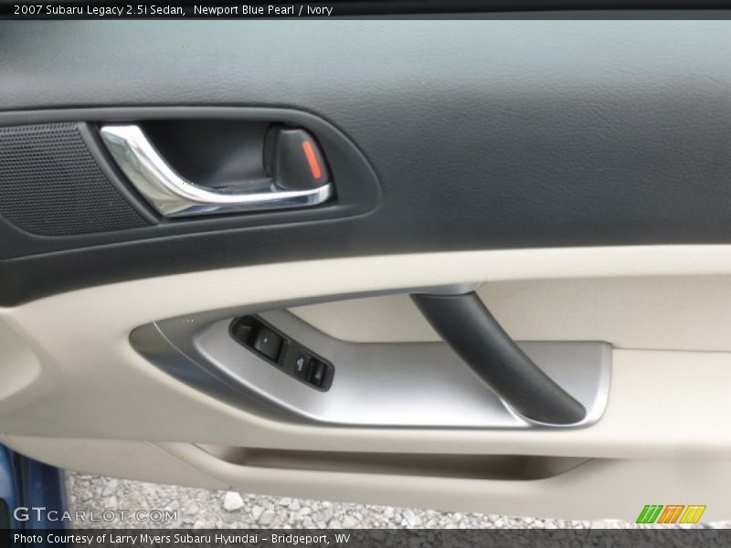 Newport Blue Pearl / Ivory 2007 Subaru Legacy 2.5i Sedan