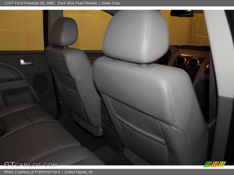 Dark Blue Pearl Metallic / Shale Grey 2007 Ford Freestyle SEL AWD