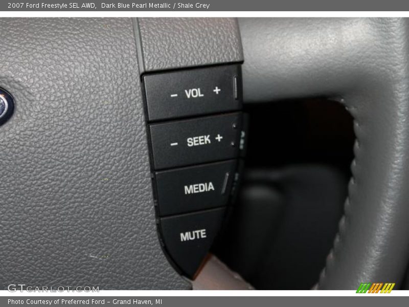 Dark Blue Pearl Metallic / Shale Grey 2007 Ford Freestyle SEL AWD