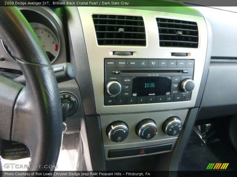 Brilliant Black Crystal Pearl / Dark Slate Gray 2009 Dodge Avenger SXT