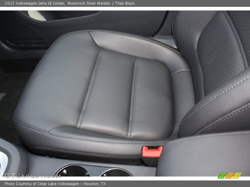 Moonrock Silver Metallic / Titan Black 2013 Volkswagen Jetta SE Sedan