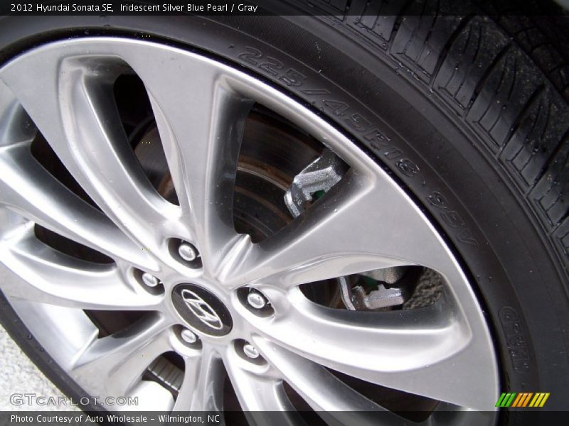 Iridescent Silver Blue Pearl / Gray 2012 Hyundai Sonata SE
