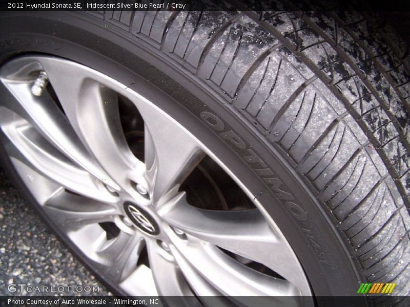 Iridescent Silver Blue Pearl / Gray 2012 Hyundai Sonata SE