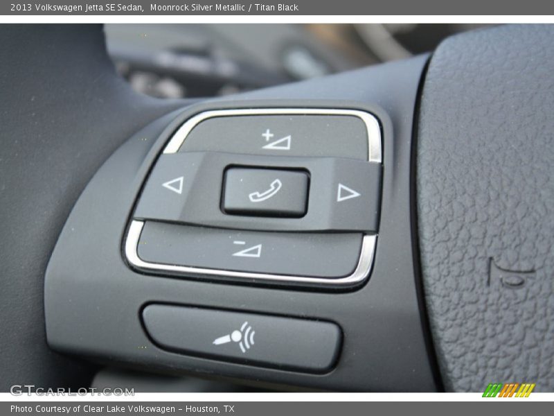 Moonrock Silver Metallic / Titan Black 2013 Volkswagen Jetta SE Sedan
