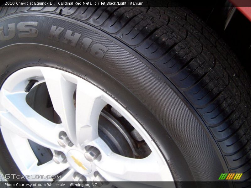 Cardinal Red Metallic / Jet Black/Light Titanium 2010 Chevrolet Equinox LT