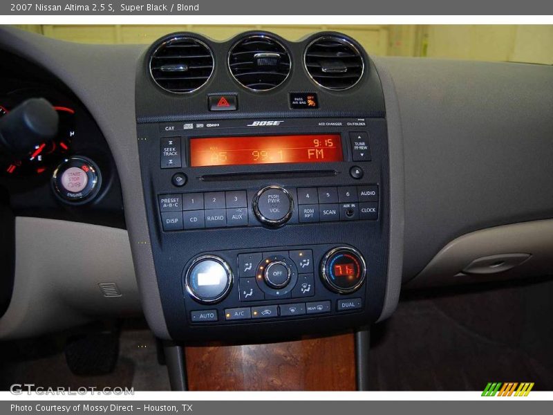 Super Black / Blond 2007 Nissan Altima 2.5 S