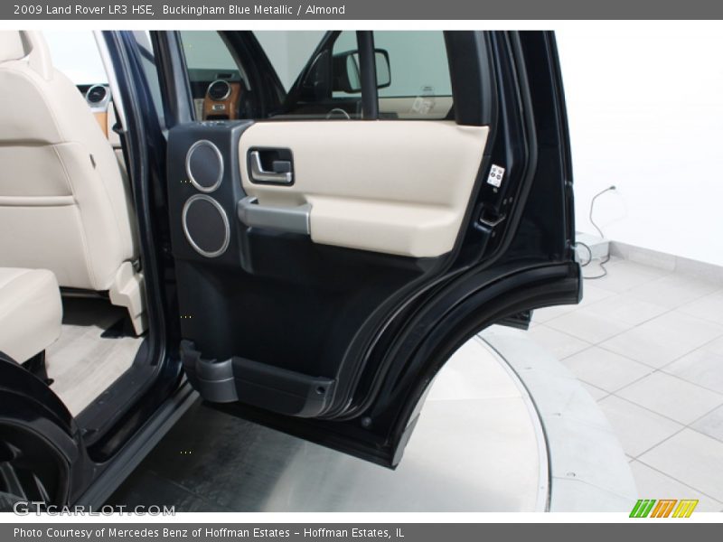 Buckingham Blue Metallic / Almond 2009 Land Rover LR3 HSE