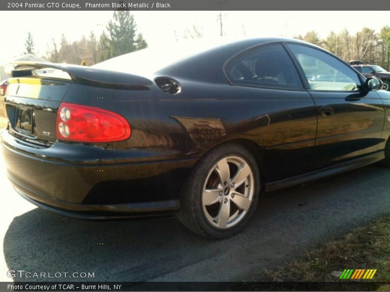 Phantom Black Metallic / Black 2004 Pontiac GTO Coupe