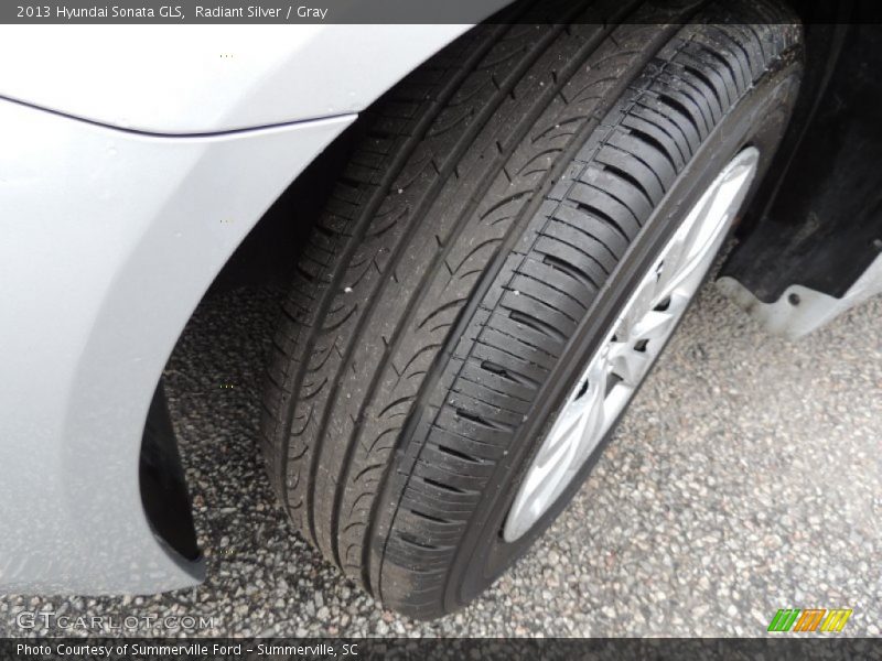 Radiant Silver / Gray 2013 Hyundai Sonata GLS