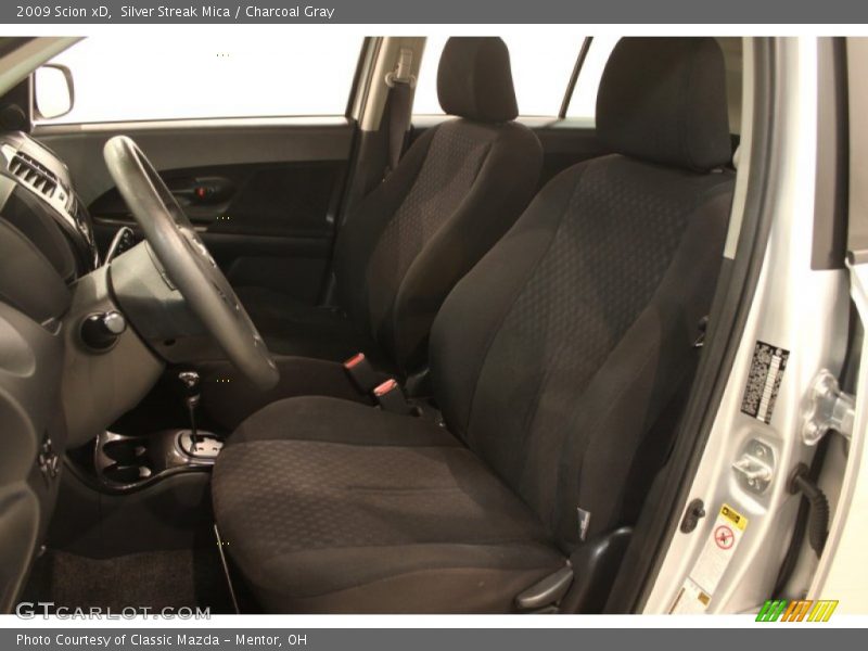 Silver Streak Mica / Charcoal Gray 2009 Scion xD