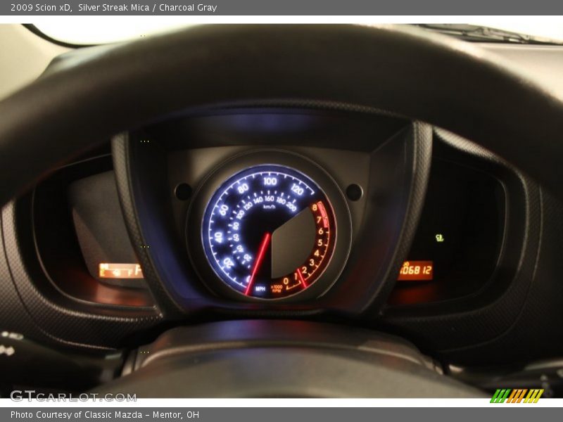 Silver Streak Mica / Charcoal Gray 2009 Scion xD