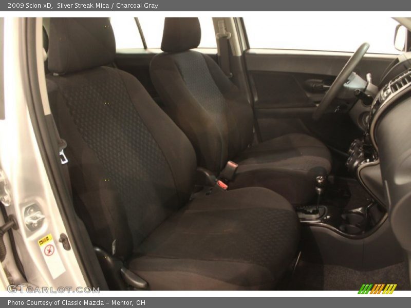 Silver Streak Mica / Charcoal Gray 2009 Scion xD