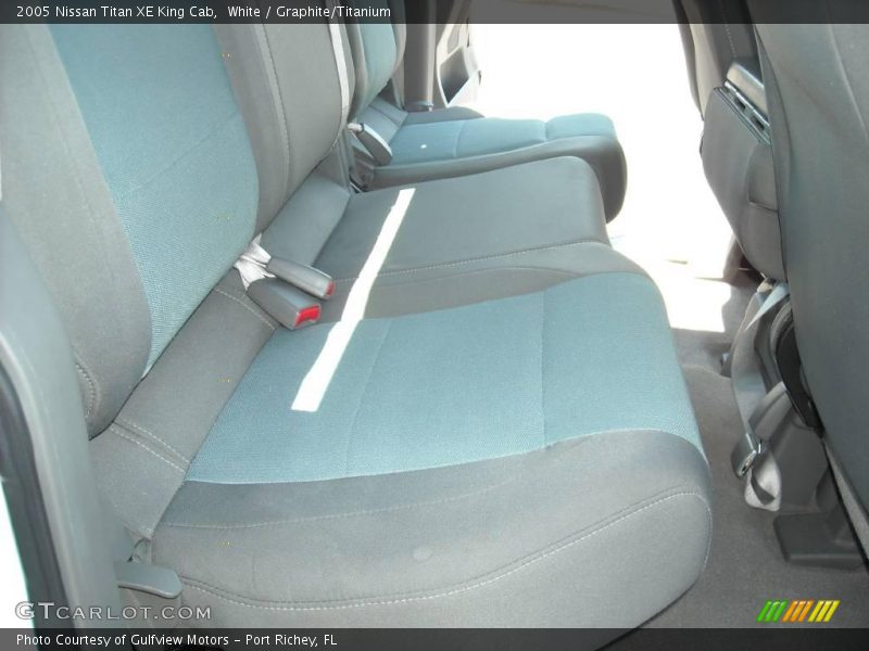 White / Graphite/Titanium 2005 Nissan Titan XE King Cab