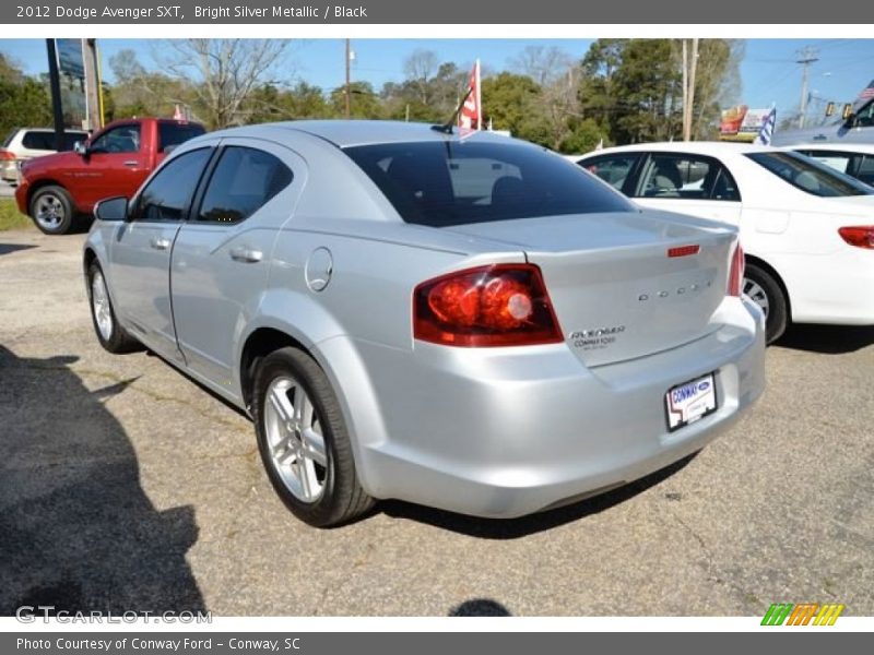 Bright Silver Metallic / Black 2012 Dodge Avenger SXT