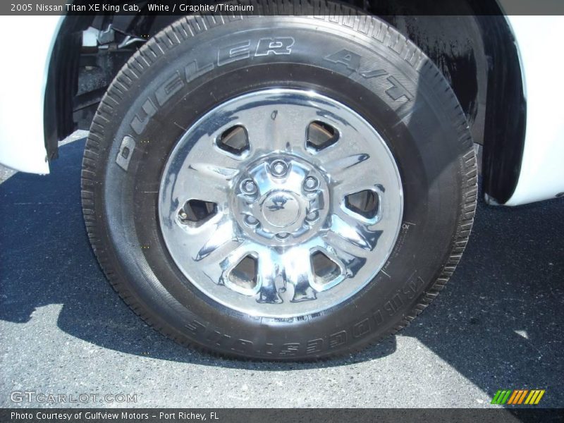 White / Graphite/Titanium 2005 Nissan Titan XE King Cab