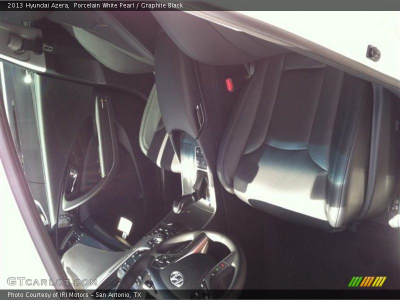 Porcelain White Pearl / Graphite Black 2013 Hyundai Azera