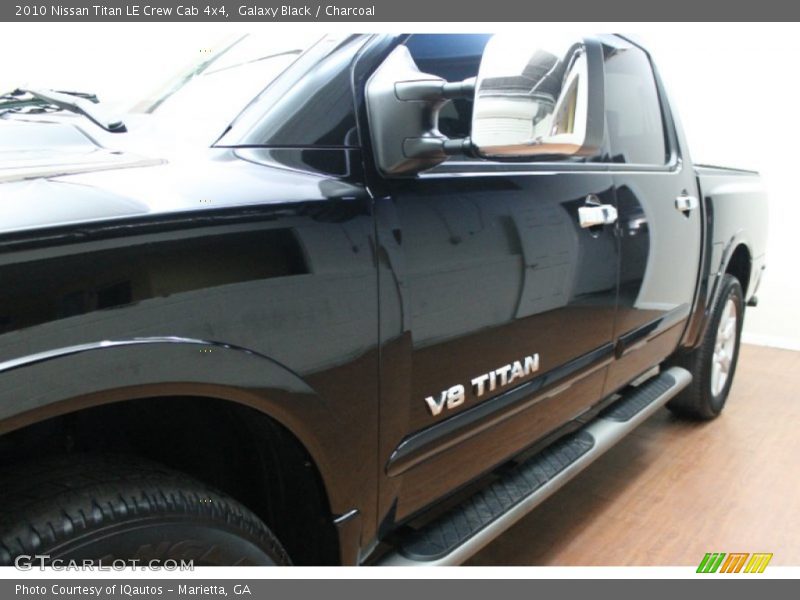 Galaxy Black / Charcoal 2010 Nissan Titan LE Crew Cab 4x4