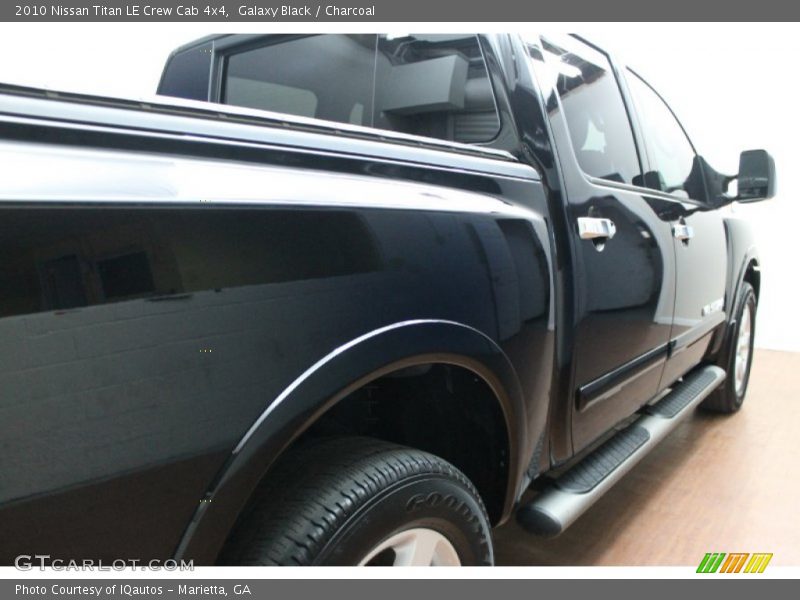 Galaxy Black / Charcoal 2010 Nissan Titan LE Crew Cab 4x4