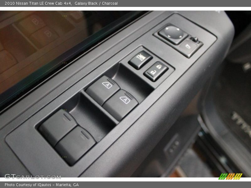 Galaxy Black / Charcoal 2010 Nissan Titan LE Crew Cab 4x4