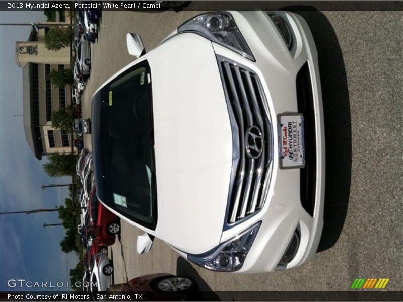 Porcelain White Pearl / Camel 2013 Hyundai Azera