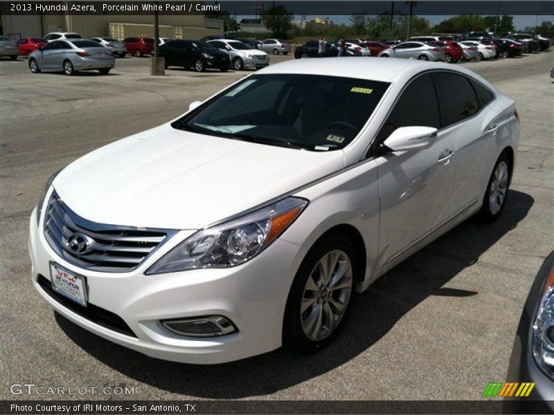 Porcelain White Pearl / Camel 2013 Hyundai Azera