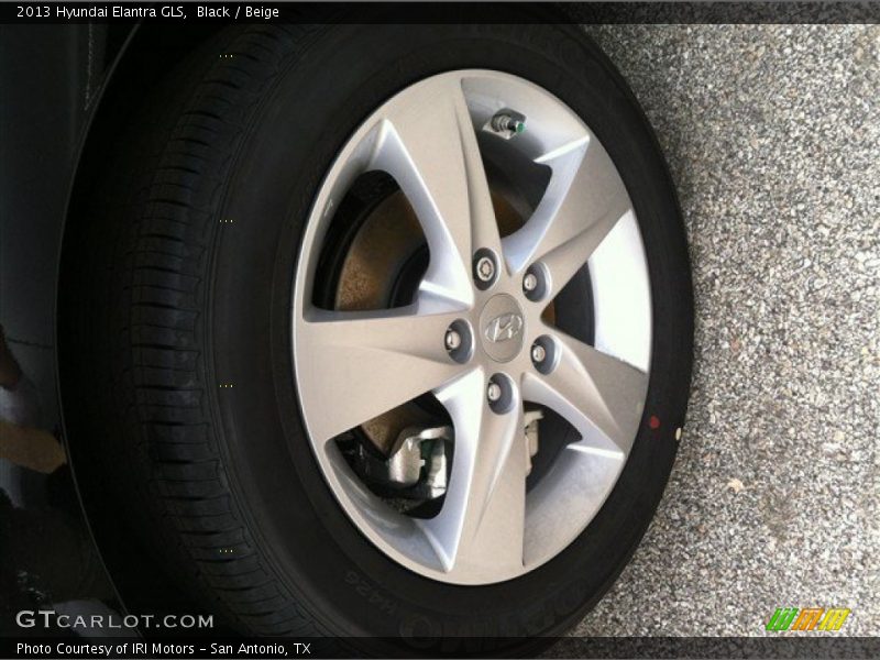 Black / Beige 2013 Hyundai Elantra GLS