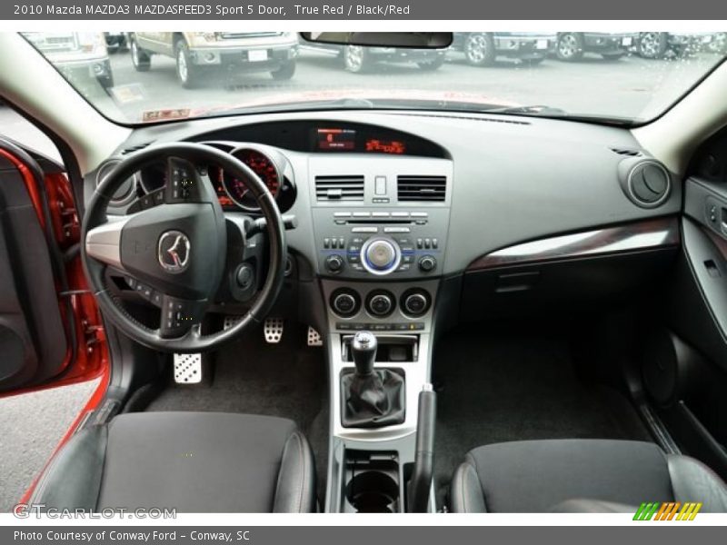 Dashboard of 2010 MAZDA3 MAZDASPEED3 Sport 5 Door