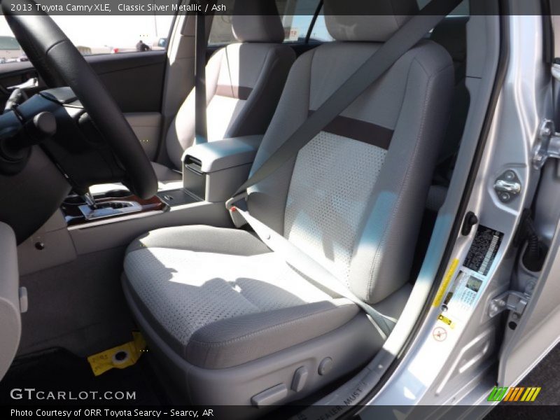 Classic Silver Metallic / Ash 2013 Toyota Camry XLE