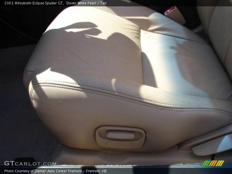 Dover White Pearl / Tan 2001 Mitsubishi Eclipse Spyder GT