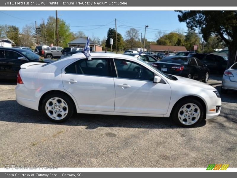 White Platinum Tri-Coat / Medium Light Stone 2011 Ford Fusion SE V6