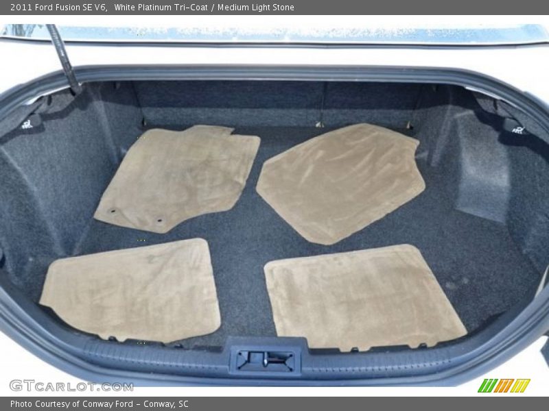 White Platinum Tri-Coat / Medium Light Stone 2011 Ford Fusion SE V6
