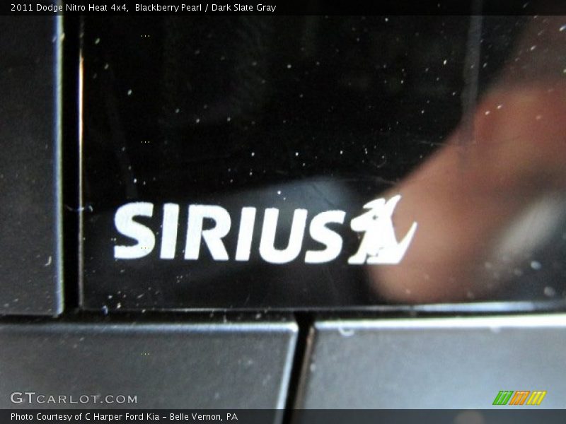 Blackberry Pearl / Dark Slate Gray 2011 Dodge Nitro Heat 4x4