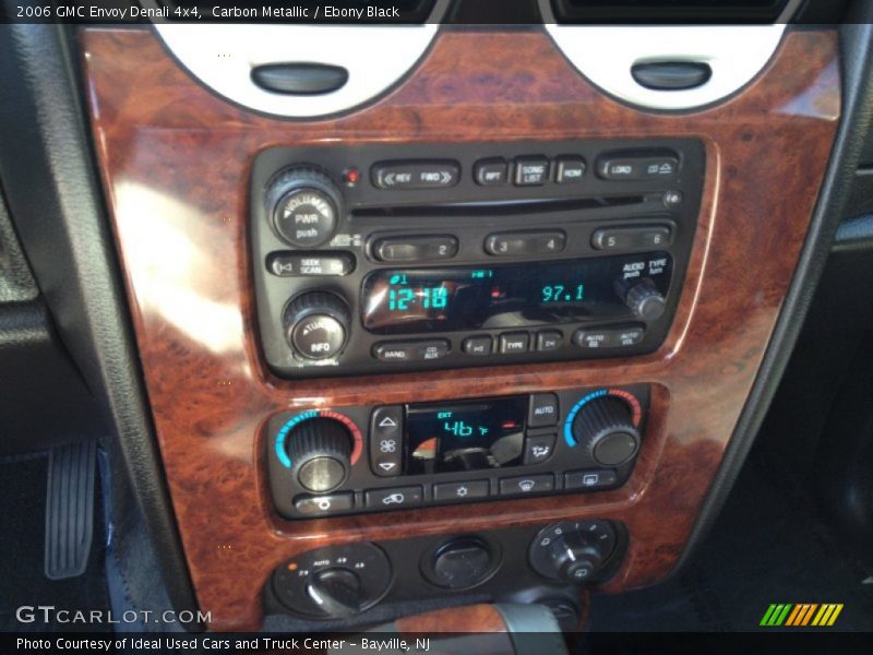 Carbon Metallic / Ebony Black 2006 GMC Envoy Denali 4x4