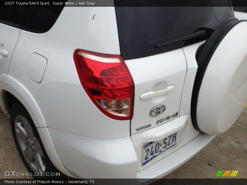 Super White / Ash Gray 2007 Toyota RAV4 Sport